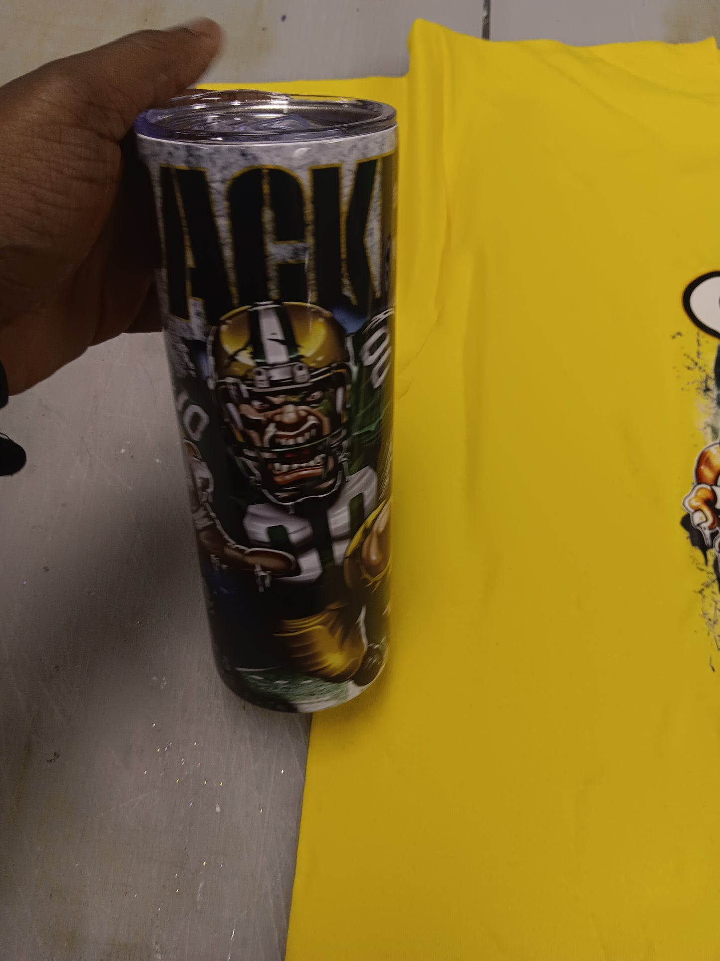 Packer tumbler