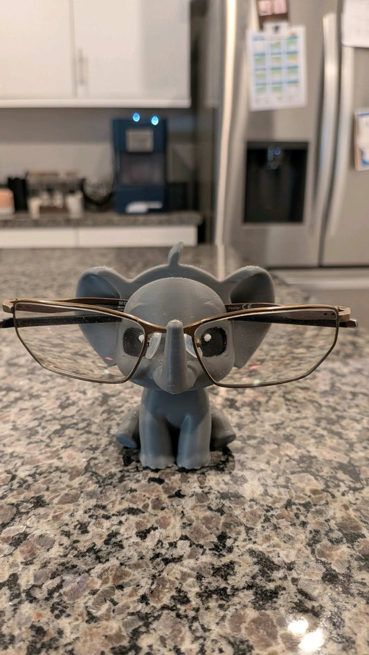 4 eyed elephant